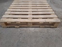 Half-heavy pallet 1050 x 1050