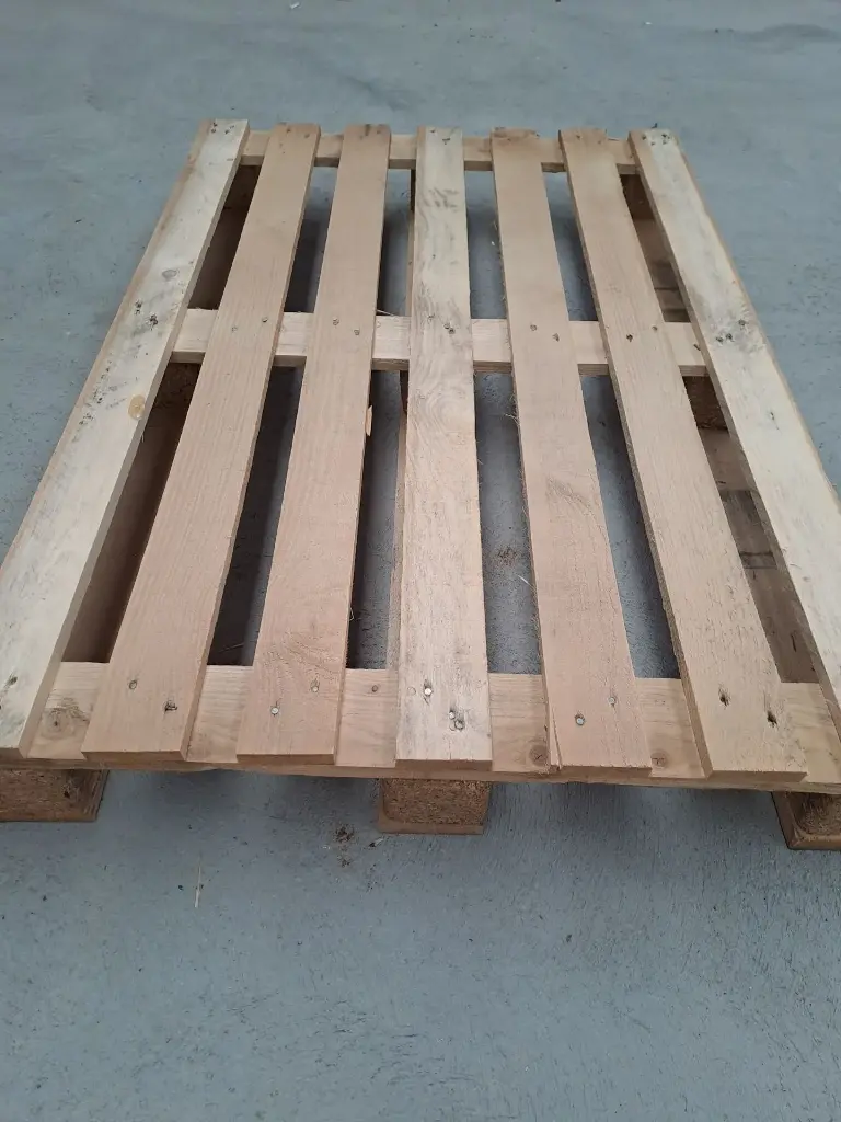 Lichte pallet 800 x 1200 - 7 bovenlatten