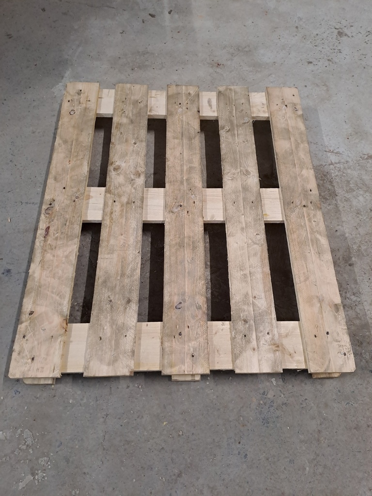 Half-heavy pallet 1000 x 1200 - 3 skids