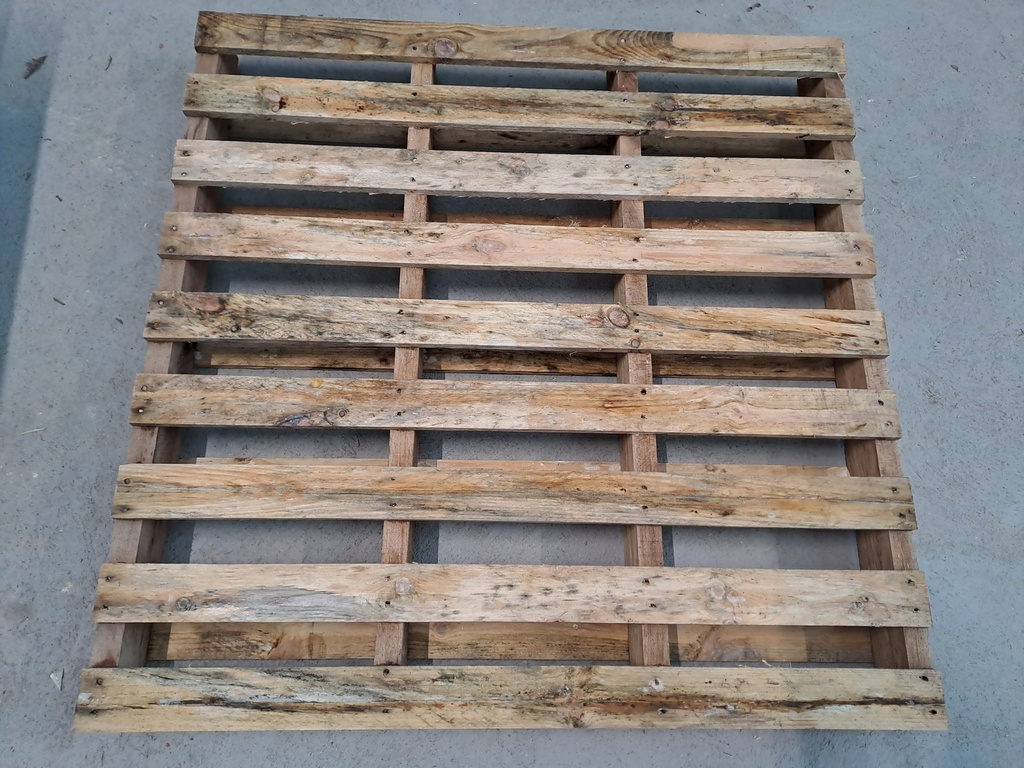 Balkpallet 1070 x 1070