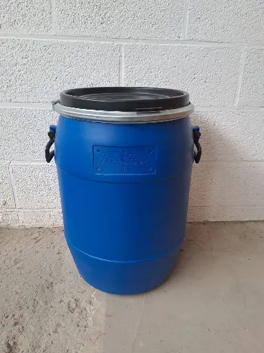 Fût plastique 40L